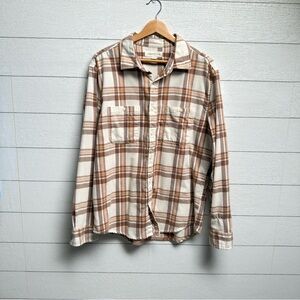 Aeropostale | Brown and Tan Cozy Soft Flannel Button Up Shirt  | Size M